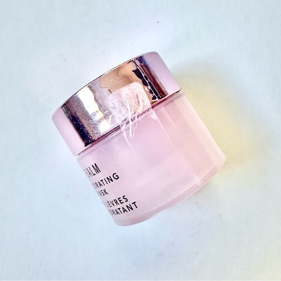 ⭐️ 3/$25 JLO Beauty Beso Balm Ultra-Hydrating Lip Mask Full Size NWOB - Picture 3 of 3